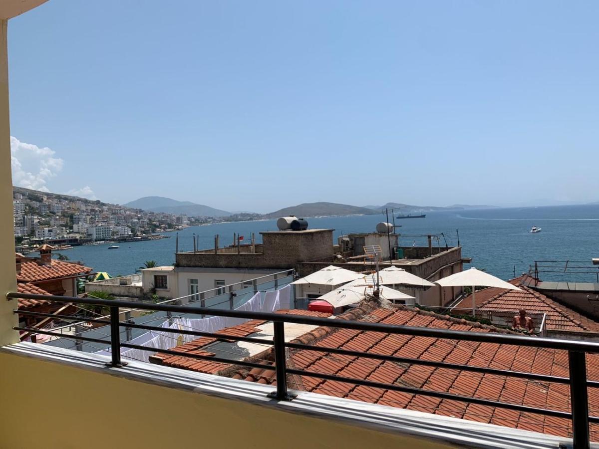 City Center Apartment Saranda エクステリア 写真